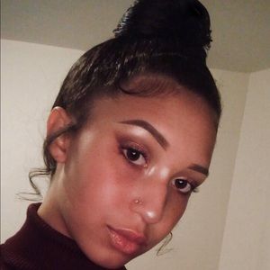 Meet your Posher, Kenya